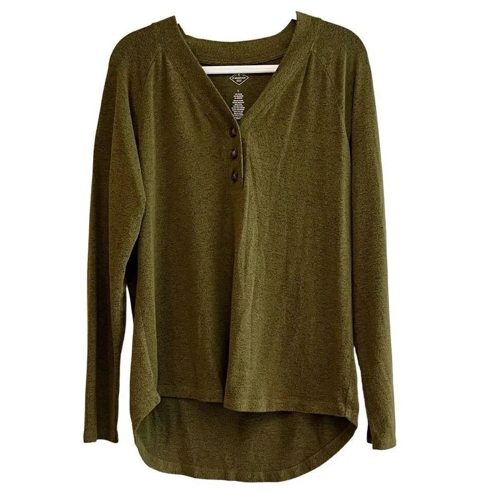 St. John’s Bay Henley V-neck Green Long Sleeve Top Large